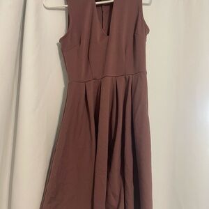 Elegant Sleeveless Brown Dress